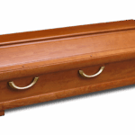 Eleganter Kirschholz-Sarg mit goldenen Griffen